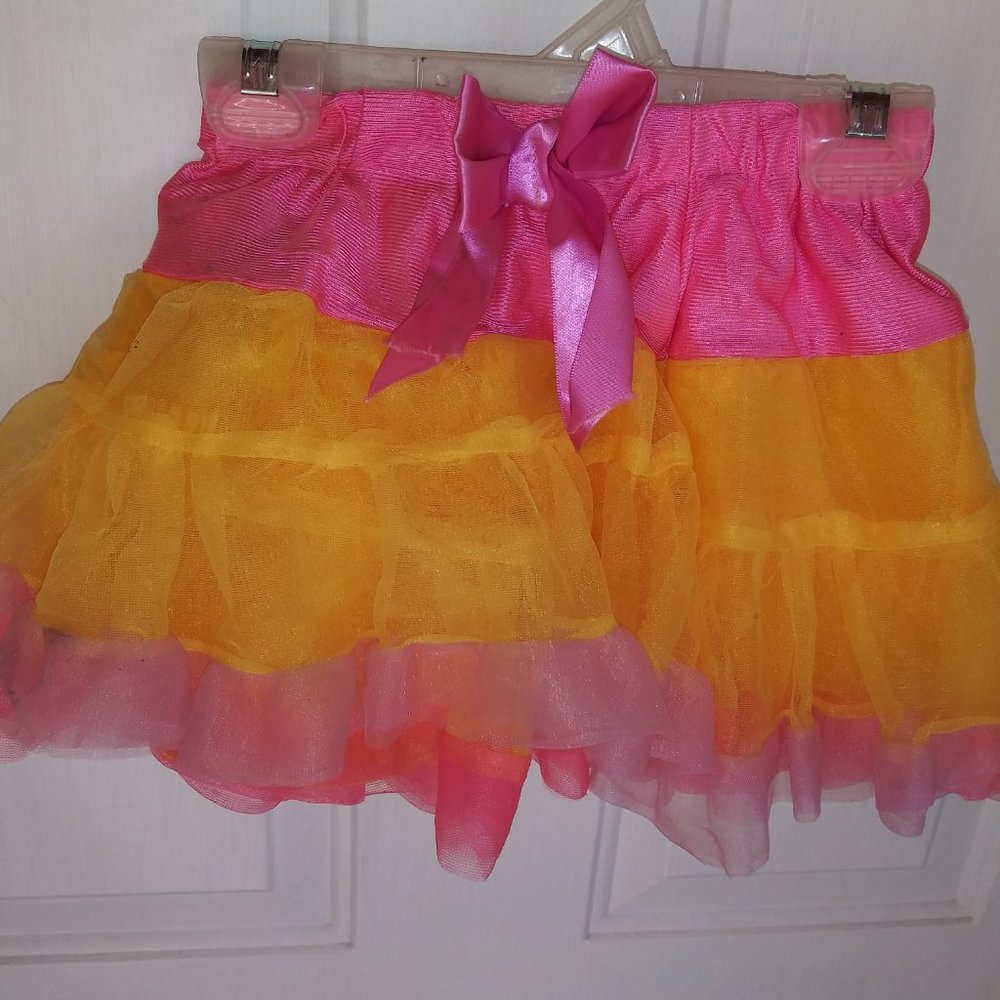 Pretty Chic Tutu Skirt Size 4/6X